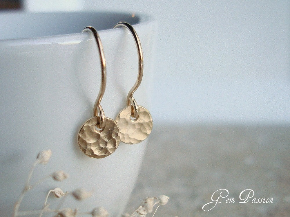 Tiny 14k Gold Filled Hammered Disc Dot Earrings Handmade Spring Summer Fall Winter Fashion Simple Delicate Minimalist