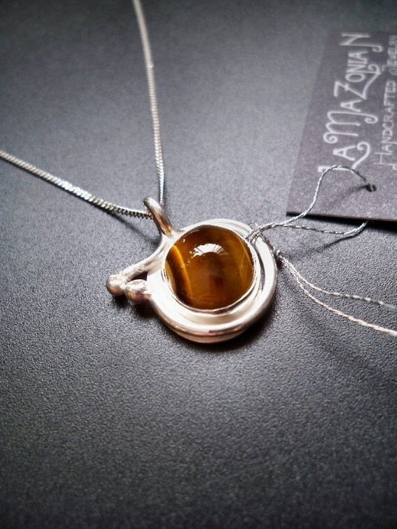 Sterling silver tiger's eye round pendant - Gemstone jewelry by Lamazonian - Mother's Day gift idea