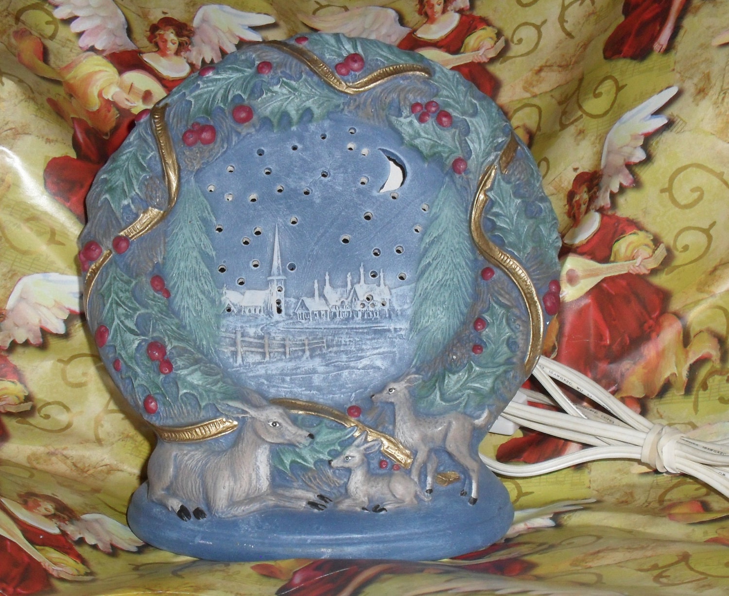 Ceramic Winter Wreath Night Light. Hand painted.