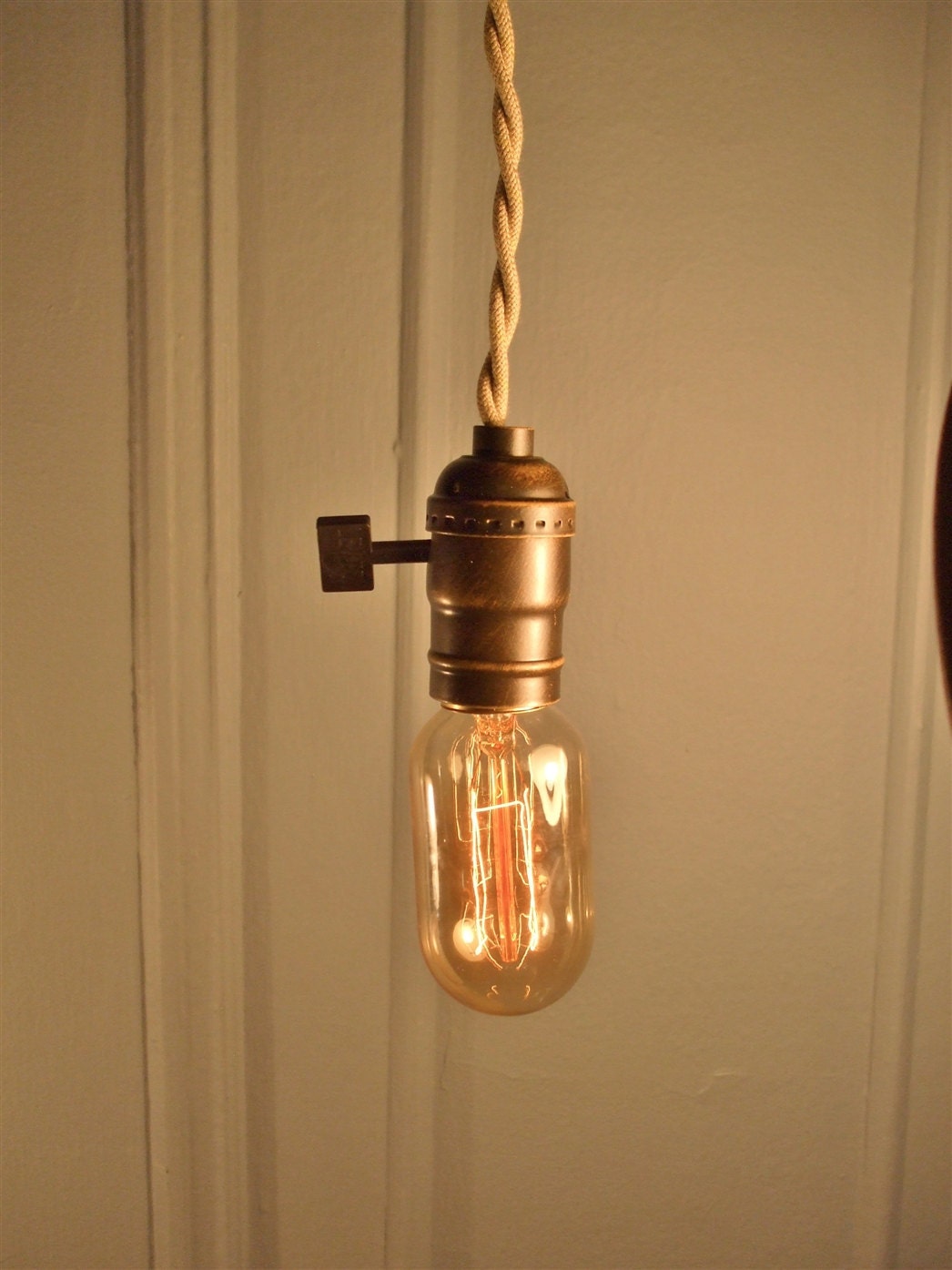 Vintage Minimalist Industrial Bare Bulb Light Sockets - Pendant Lamp, Off-white Cloth Cord