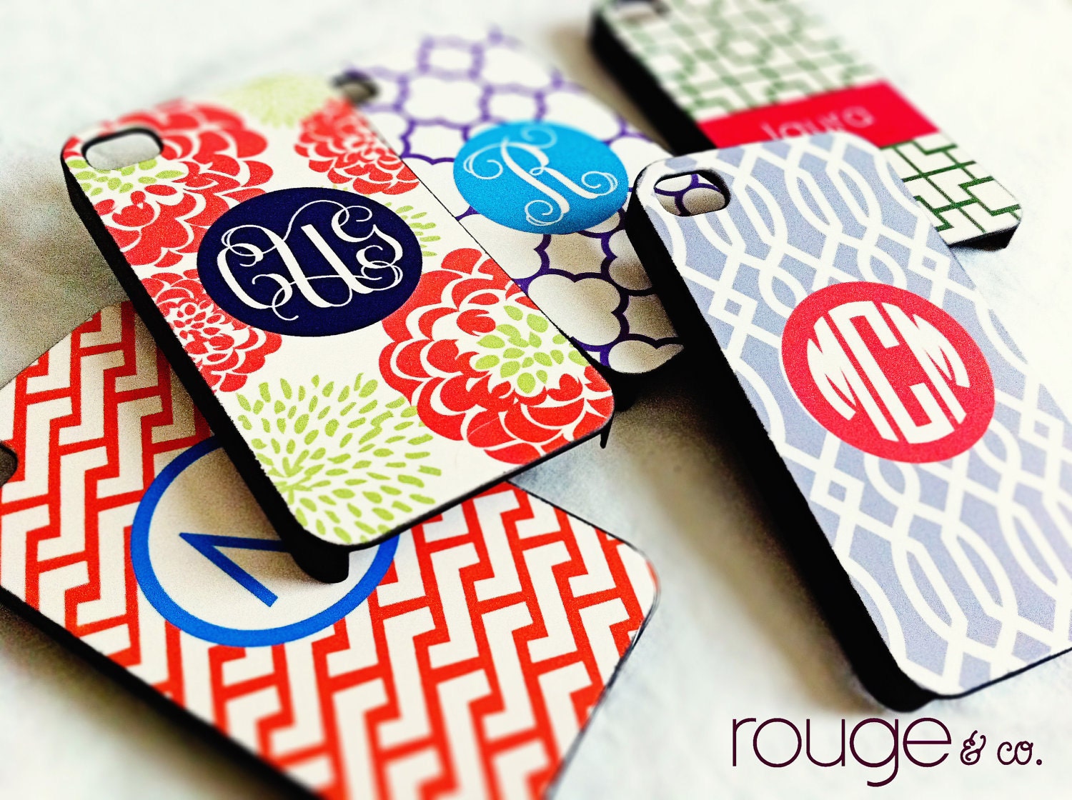 iPhone4/4S or GalaxyS2 cover - trellis pattern on right in custom colors with monogram or name