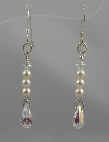 Bridal crystal and seed pearl earring wedding accessory