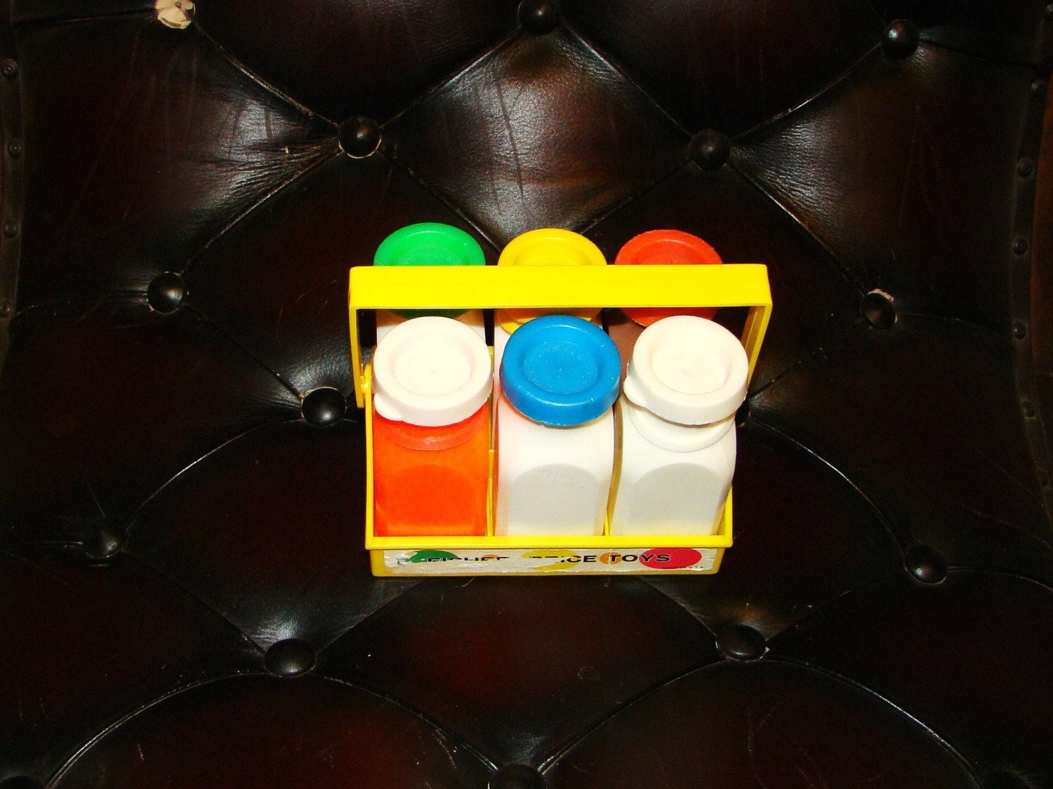 Vintage 1960s FISHER PRICE Milk Jug and Case Toy with Plastic Bottles and Lids Carrier Crate