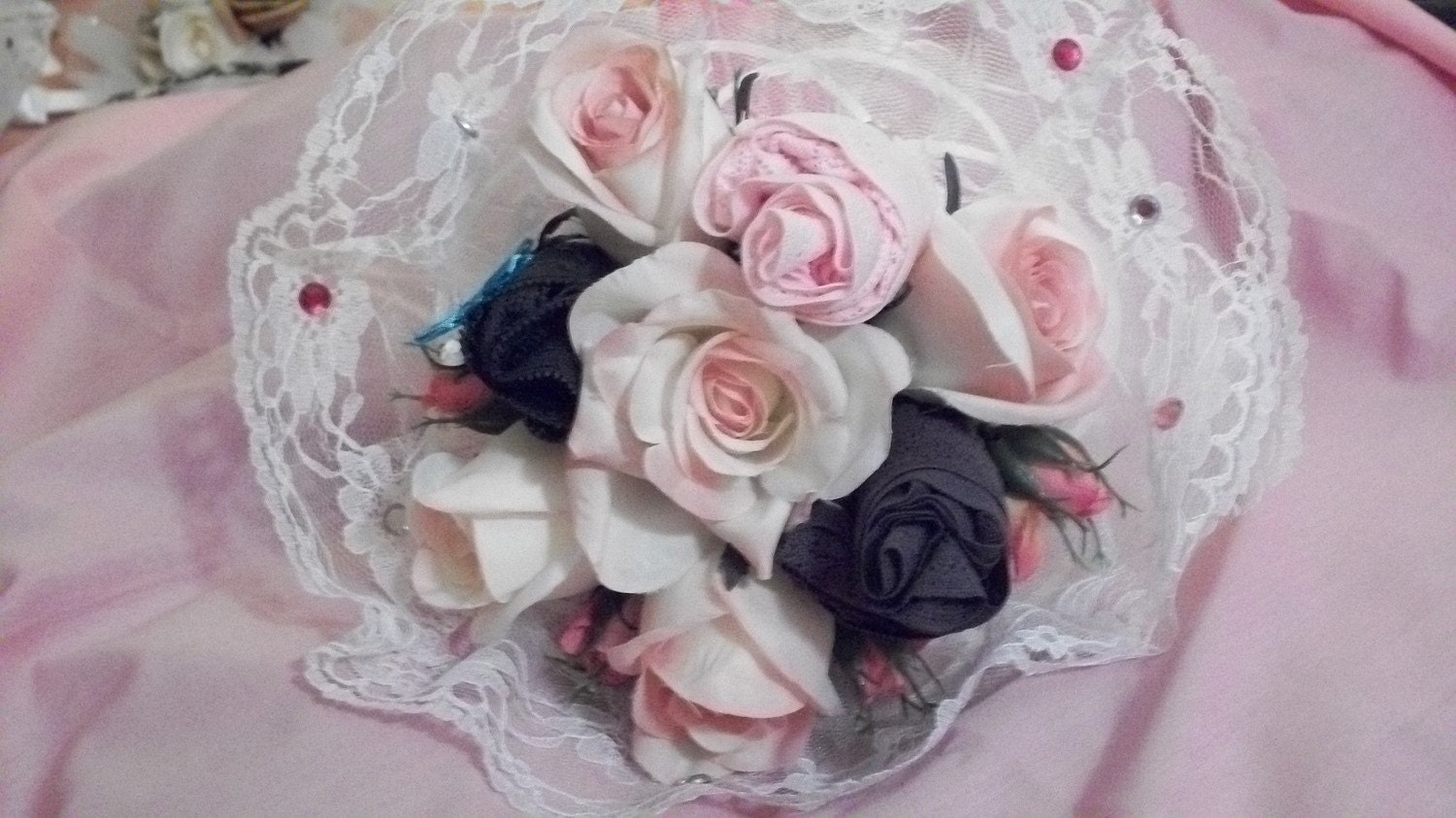 Lingerie & Silk Floral Bouquet Il_170x135