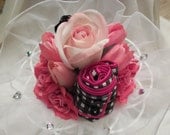 Lingerie Pink/Black/White with Silk Flowers Bouquet Il_170x135