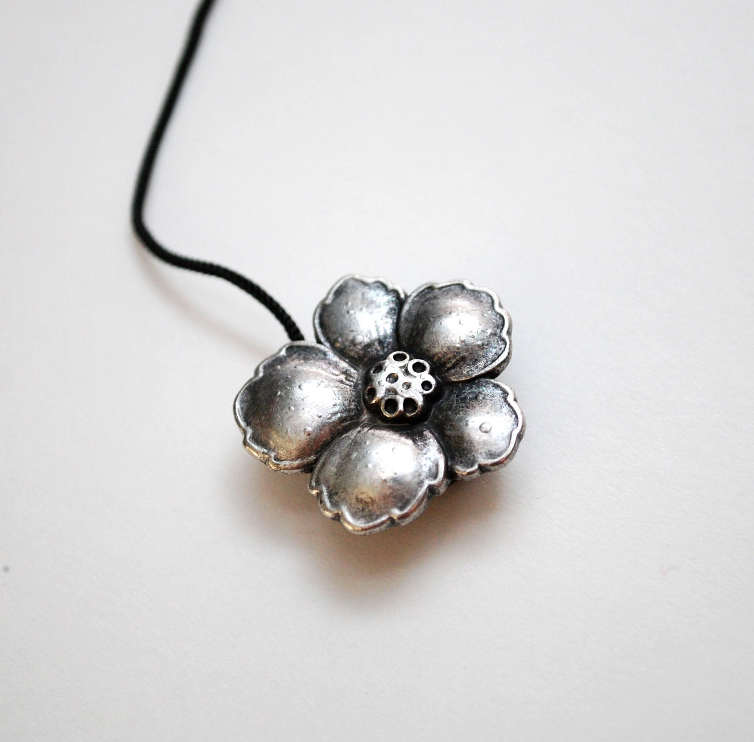 Lens CAP Strap- Bloom