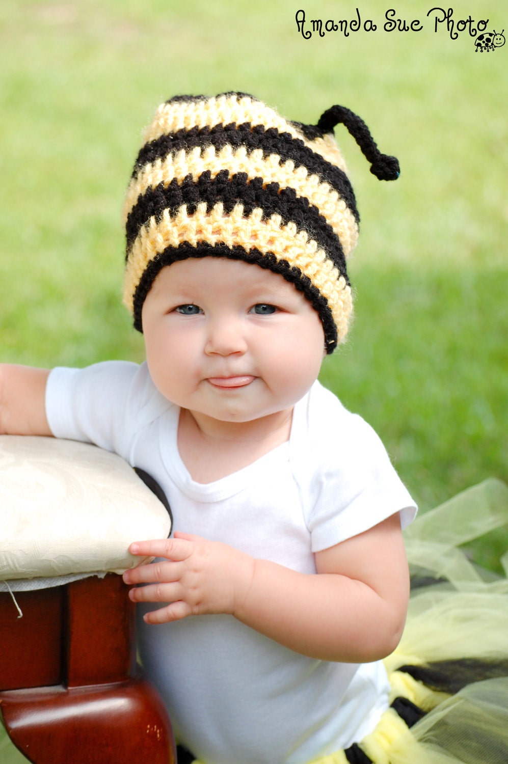 Baby bumble bee hat