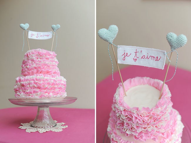 Featured on Green Wedding Shoes Mint Wedding Cake Topper Je T'aime Sign with Crocheted Hearts Made to Order by Cherrytime on Etsy
