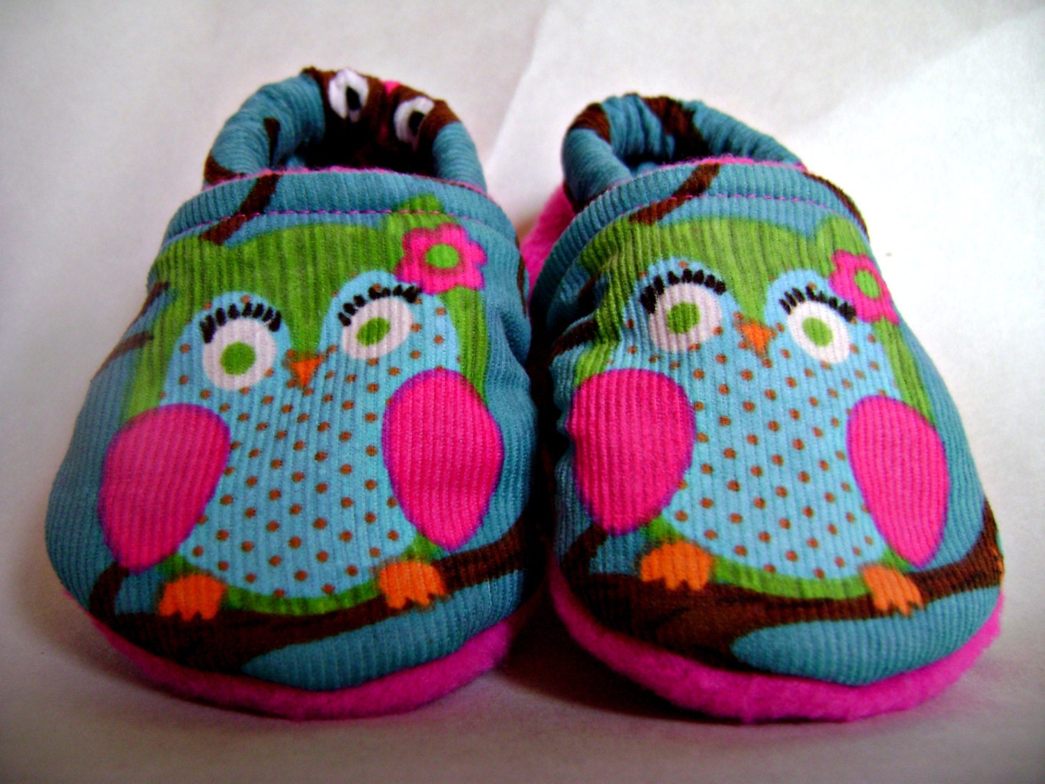 Baby girl owl shoes, owl crib shoes, infant toddler booties, soft sole