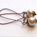 Vintage Pearl Earrings.  Dangle Earrings.