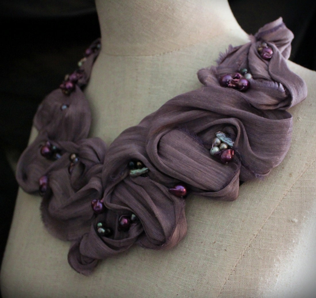 PURPLE PASSION Silk Fabric and Freshwater Pearls Collar Statement Necklace