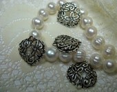 4 Daisy Heart Charm Pendants 20mm X 20mm