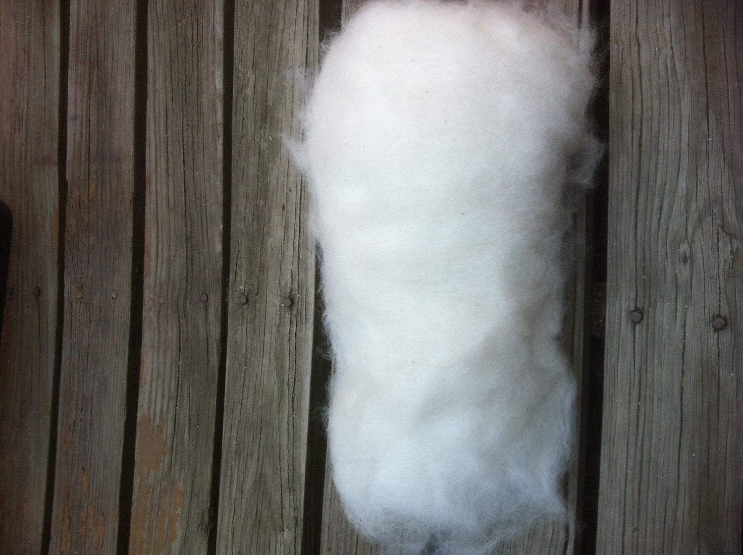 Batts Alpaca Fiber Fiber Batts in White from Colorado