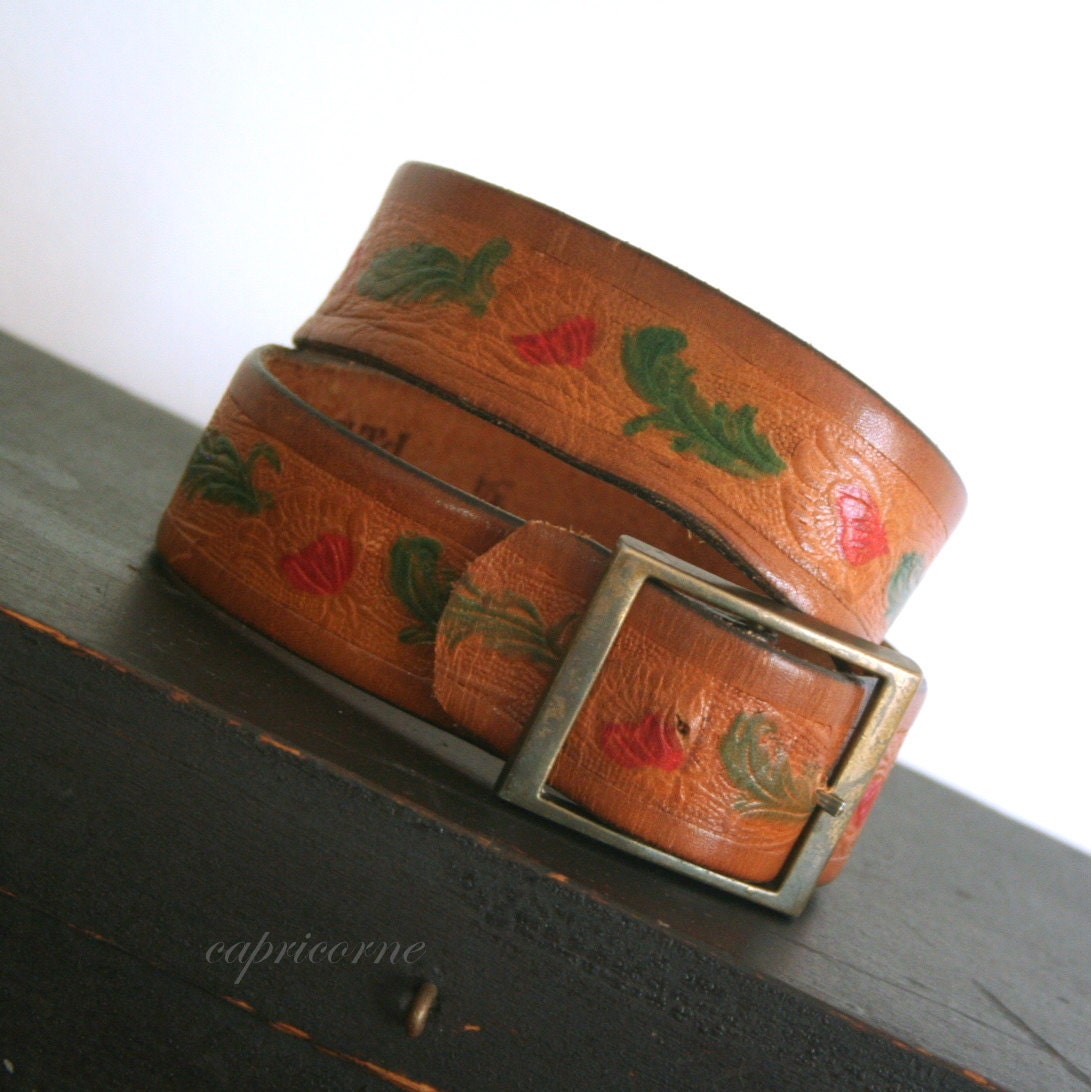 vintage 1960's belt / paris HIPPIE brown leather HAND PAINTED tooled / boho . 34