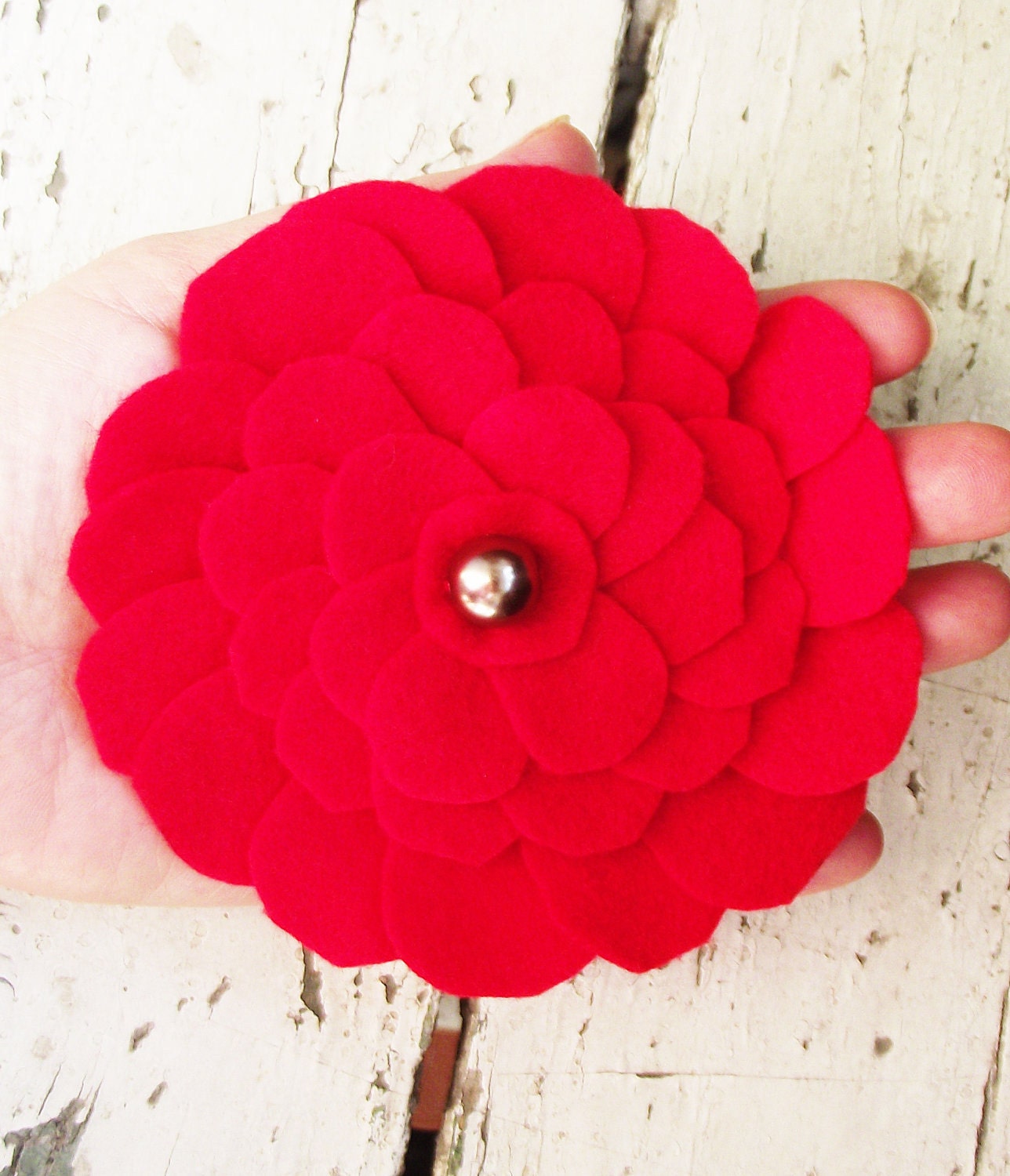 Red felt flower brooch Dahlia scarlet red felt flower pin fall winter fashion women christmas remembrance day europeanstreetteam