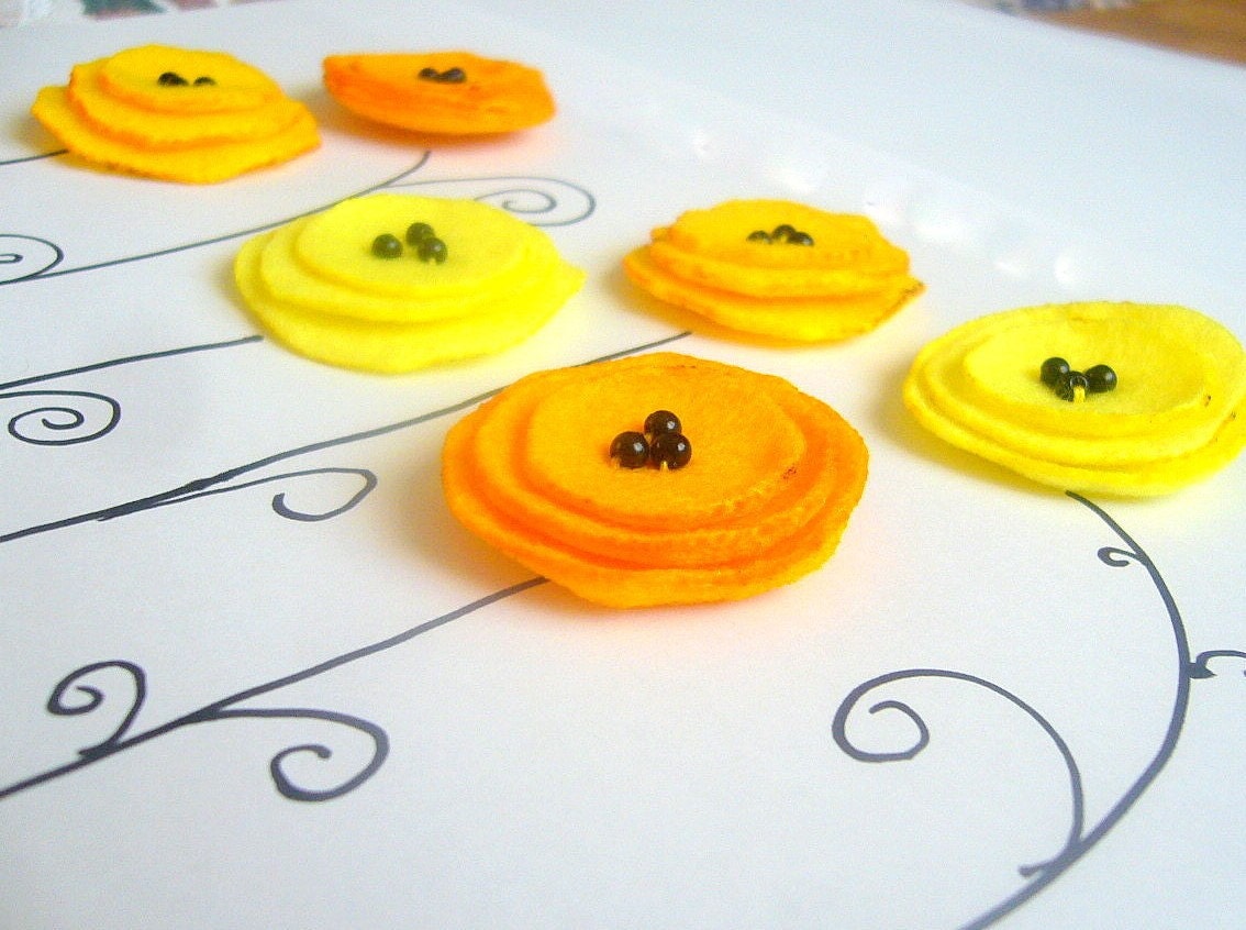 6 Sunshine Felt flowers applique sew on poppy 3 shades of yellow decor school singed diy flowers europeanstreetteam