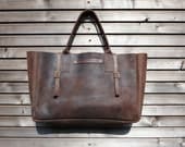 Vintage look waxed leather bag  in brown COLLECTION UNISEX