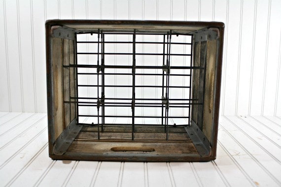 Vintage Wood Crate / Vintage Industrial Storage