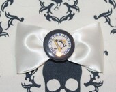 vintage logo PITTSBURGH PENGUINS white satin hair bow