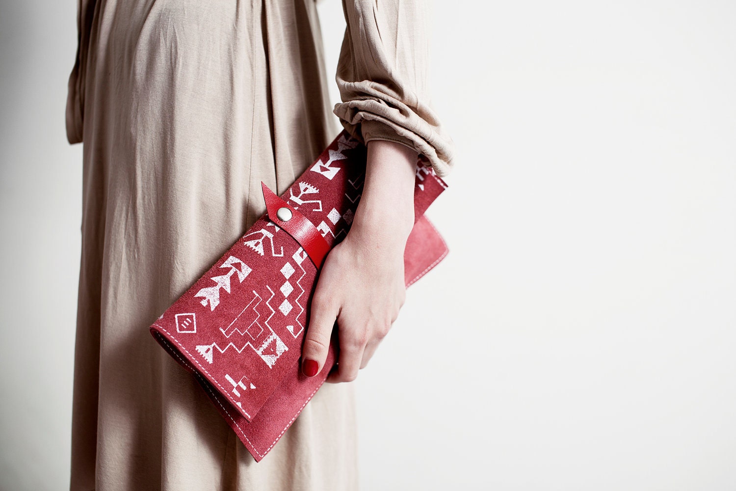 Tribal Pattern Leather Suede Red with White No. LP-201