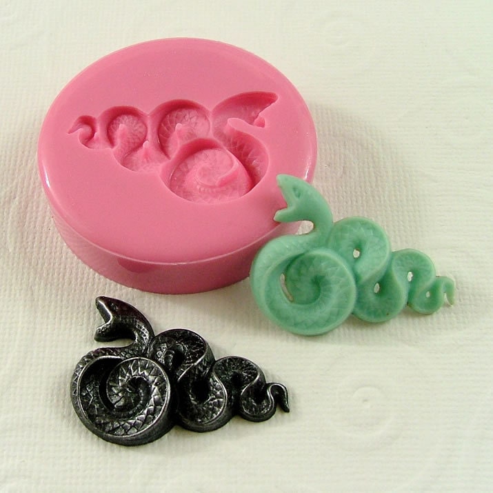 Snake Flexible Silicone Mold/Mould (23mm) for Crafts, Jewelry, Scrapbooking, (resin, pmc, polymer clay) (243)