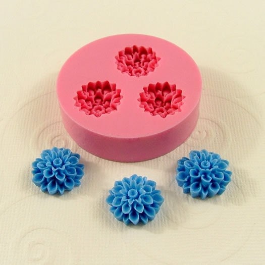 Flower Mold Chrysanthemum Mum Flexible Mould (15mm) for Crafts Jewelry Scrapbooking wax  resin  pmc polymer clay UTEE Mold (204)