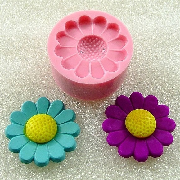 Daisy Flower Silicone Mold Flexible Mould Scapbooking Embellishment Fimo Resin Clay Utee PMC  (125)