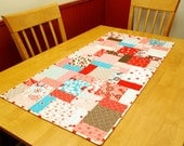 SALE - Giddy for Love - Reversible Valentines Day Table Runner