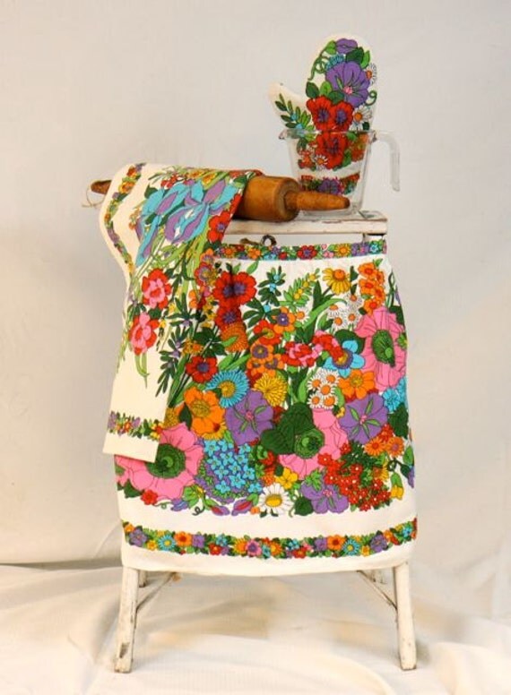 50s Oven MItt, Tea Towel, Apron Set from Italy