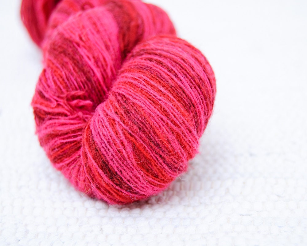 1 ply Lace Weight, Kauni Wool Yarn, Red Fuchsia Hot Pink Gradient, FREE SHIPPING WORLDWIDE