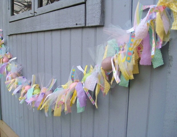 Easter Garland