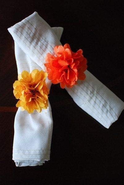 12 Napkin Ring Poms ... DIY kit - as seen on HGTV Il_170x135