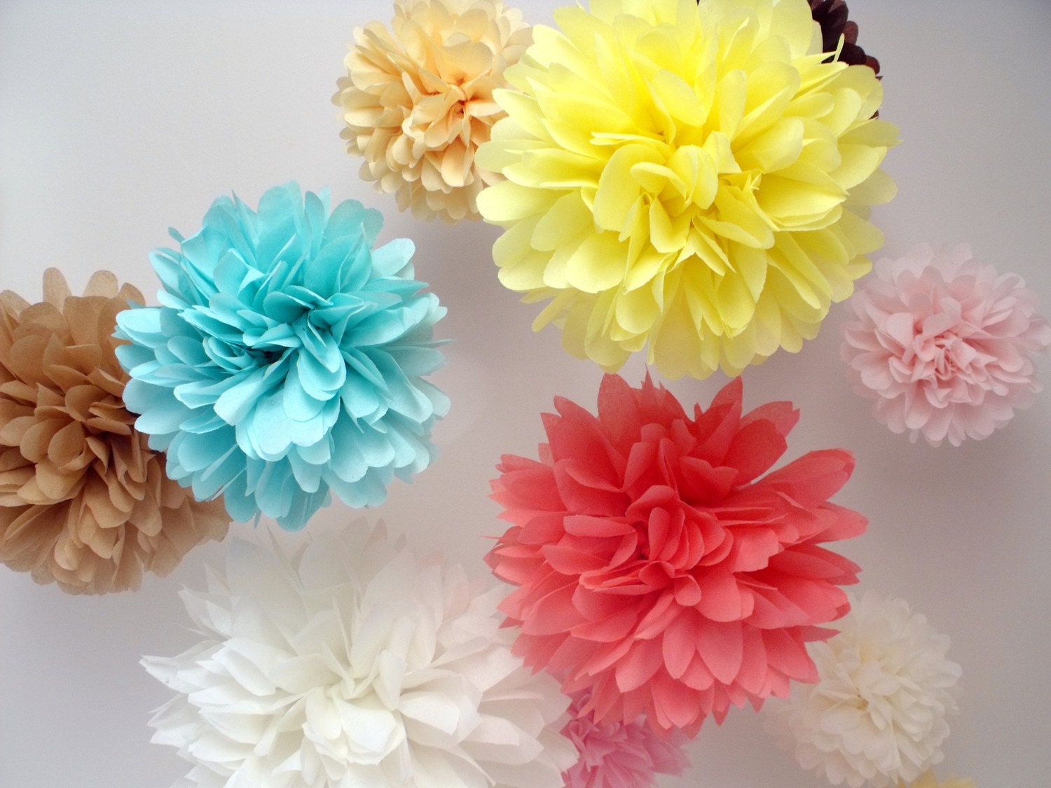 10 Poms ... Pick Your Colors Il_570xn