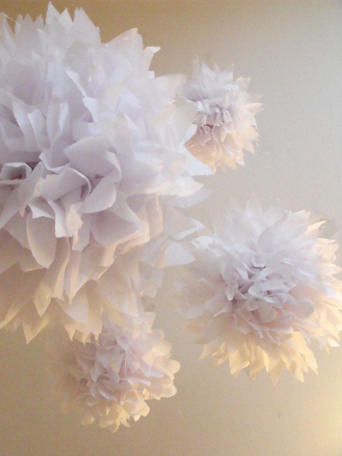 Snow White ... 10 Poms - DIY Craft Kit Il_570xn