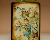Three Little Pigs Block Shelf Sitter
