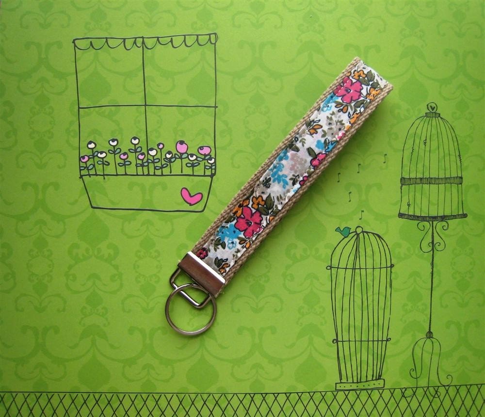 Key Fob - Vintage Blooms