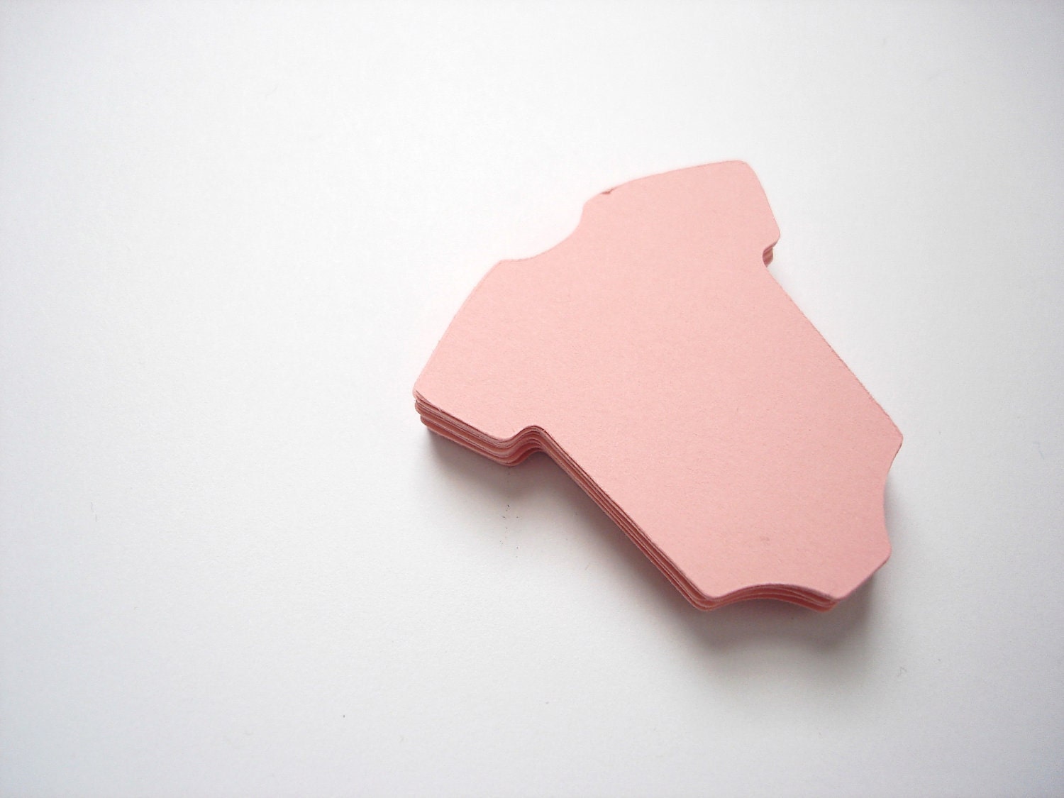 24 Baby Pink Onesie die cut, gift tag, favor tag, scrapbooking, embellishments - No247