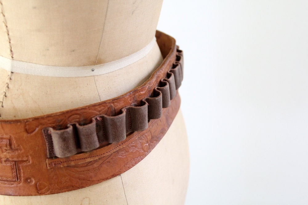 1960s Leather Belt // Ammunition Belt // Vintage Leather Ammo