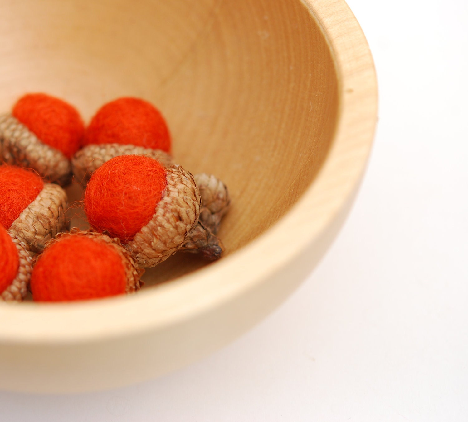 Felted Acorns, orange saffron autumn fall thanksgiving nature woodland decor ecofriendly