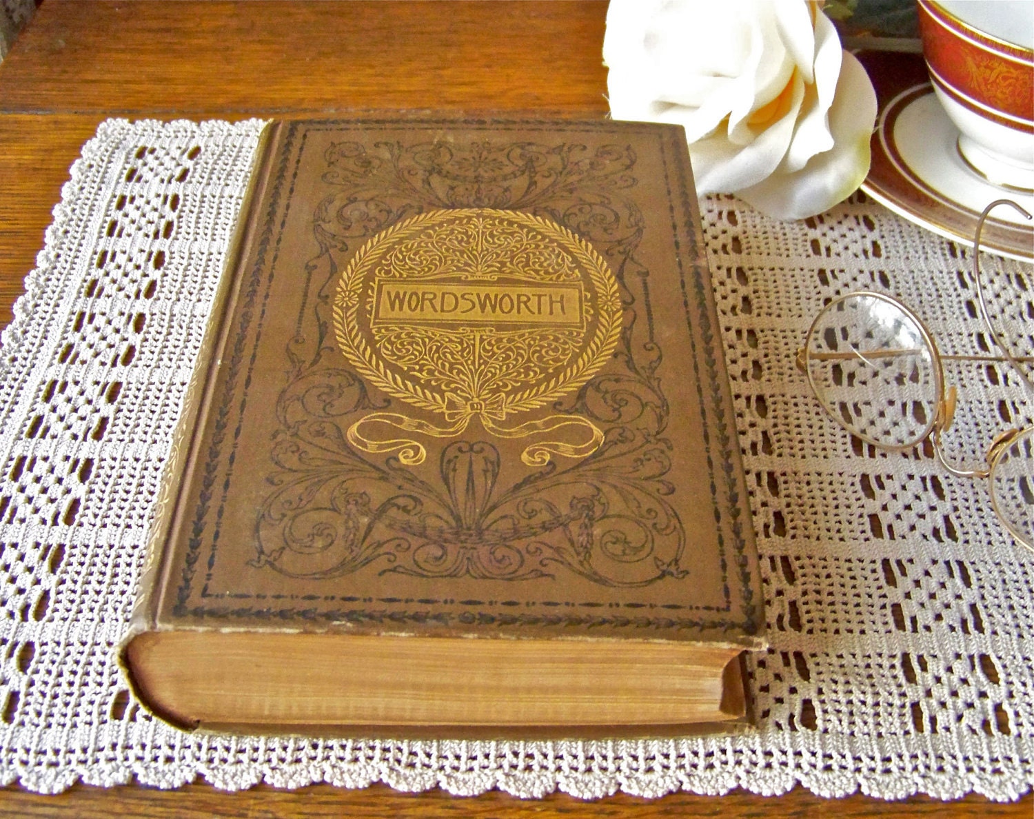 Antique Wordsworths Poetry Book 1892