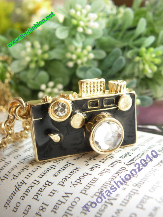 Luxury gold 3d black glaze camera with big crystals necklace pendant jewelry vintage style