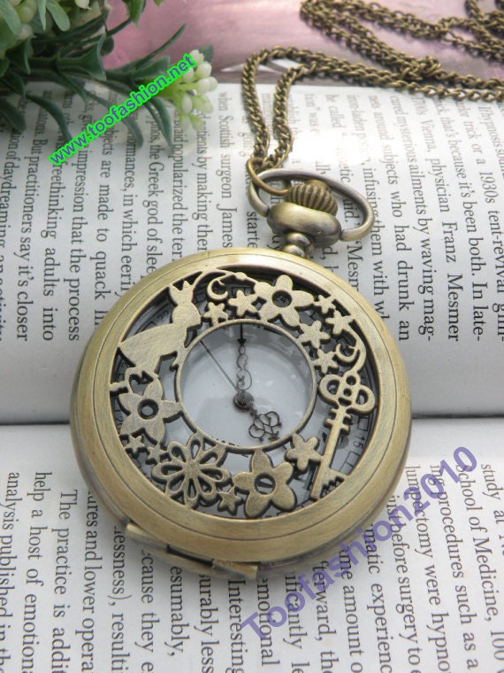 Retro copper round hollow carved rabbit key pocket watch necklace pendant jewelry vintage style w2