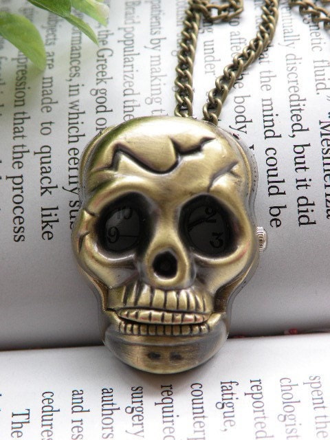 Terrible retro copper human skull can open mouth skulls head pocket watch necklace pendant vintage style