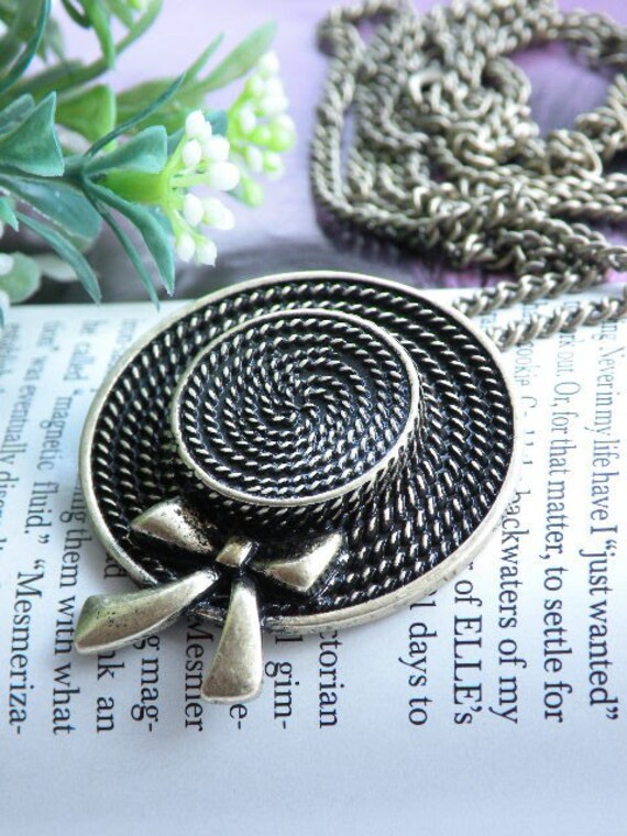 Pretty retro copper Straw hat or sun hat with bow necklace pendant vintage style