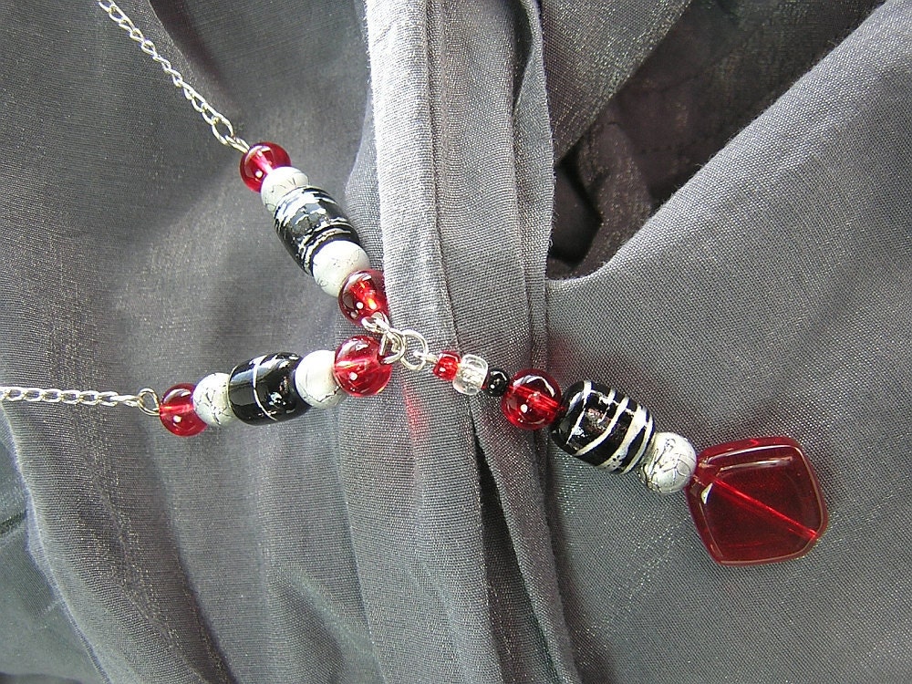 Black, Red and Silver Beaded Pendant Necklace - Handmade by Rewondered D225N-00203