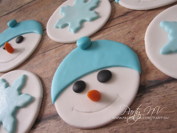 EDIBLE (Fondant Cupcake/Cookie Toppers) - Winter fun Il_570xn