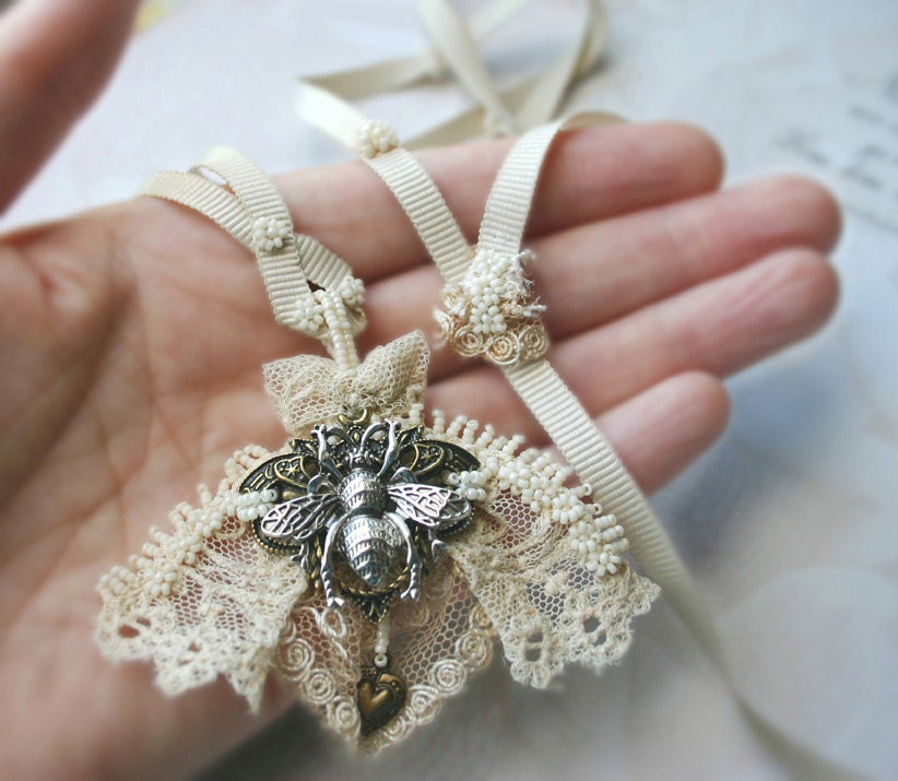 Queen Bee Cream Victorian Lace Pendant