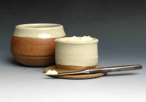 French Butter Keeper in Cream Glaze