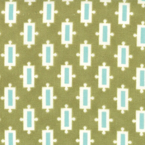 SHOP CLOSING SALE - Bonnie and Camille, Vintage Modern, Snickerdoodle in Pear -  One Yard of Fabric