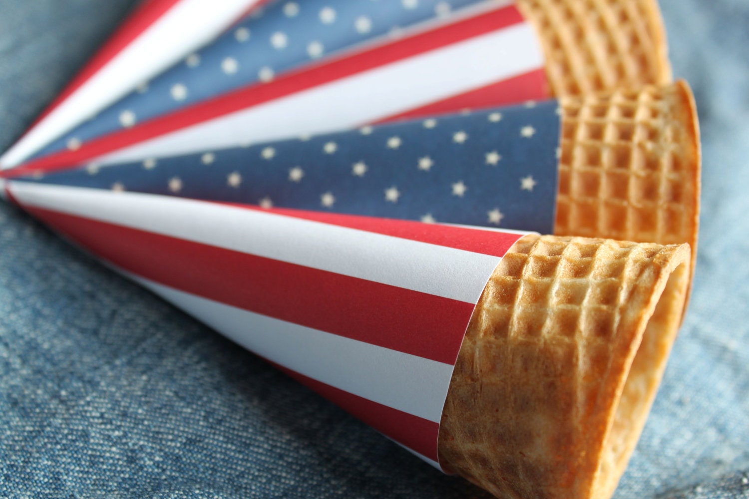 Stars and Stripes Sugar Cone Sleeves (Set of 20)